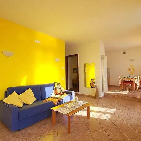 Sleeps 5 Pool Wifi Appartement *